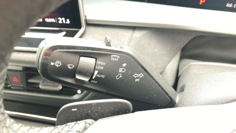 Volkswagen Tayron 2.0 TDI R-Line 5dr DSG7 [7 Seat] Diesel Estate